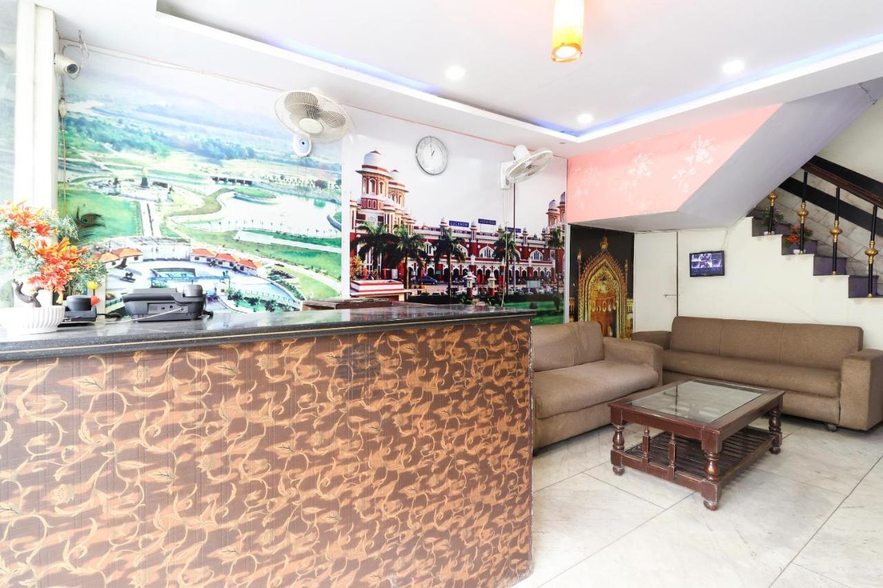 Oyo 40431 Hotel Amar Prem Lucknow Bagian luar foto
