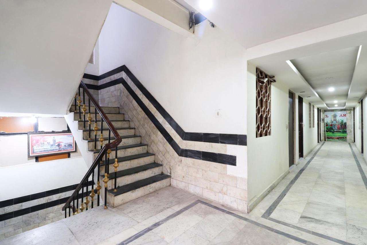 Oyo 40431 Hotel Amar Prem Lucknow Bagian luar foto